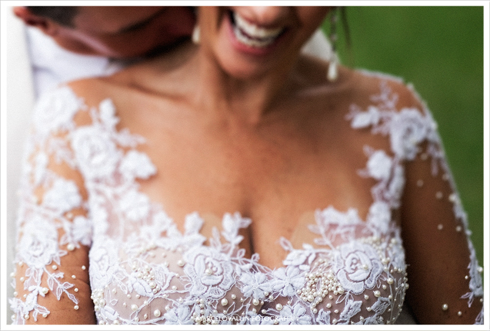 Fotos de vestido de noiva Carol Hungria em ensaio Casal no Hotel Sheraton de São Conrado - RJ.