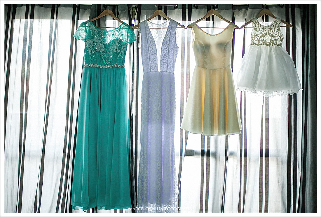 Fotografia de Mini Wedding rj - Vestido da Noiva e Daminhas