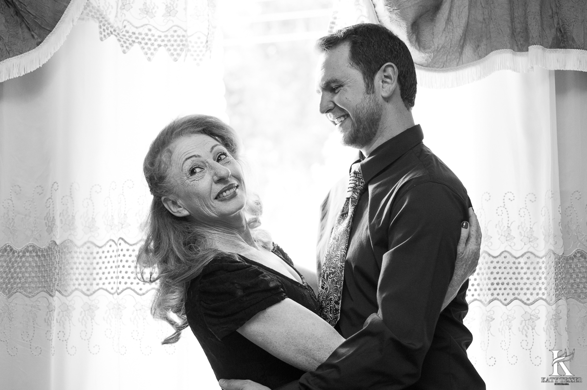 mãe do noivo, traje do noivo, making off, noivo, casamento, katy tesser, fotografo, parana