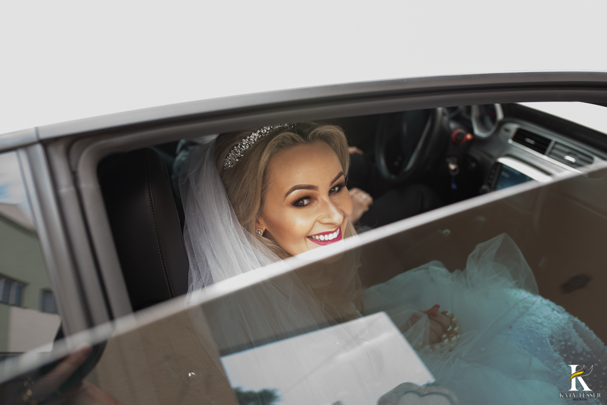 katy tesser, fotografo, casamento, noivo, noiva, igreja, decoração de casamento, madinhas, bouquet, vestido de noiva, cerimonia, padrinhos
