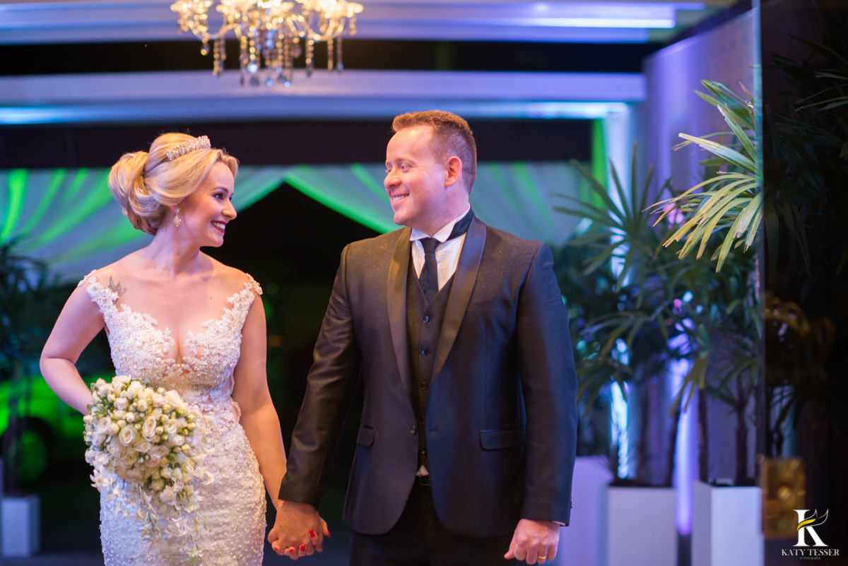 Katy Tesser, fotografo, casamento, recepção, noivo, noiva, vestido de noiva, traje do noivo, decoração de casamento, banda, buffet de casamento