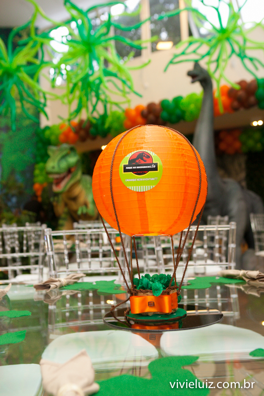 centro de mesa decoração de jurassic park