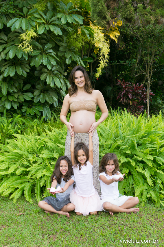 as 4 mulheres da família no quintal