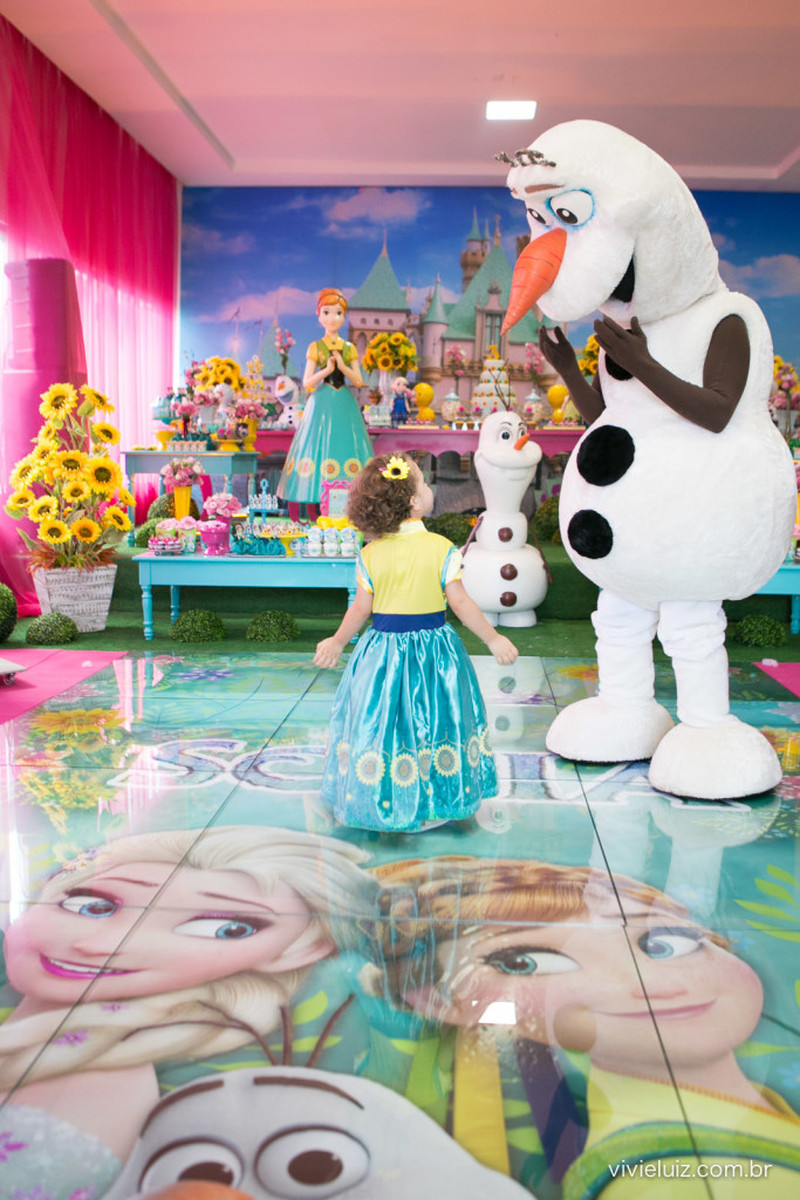 Festa Frozen – mundo fantástico das Festas Criativas