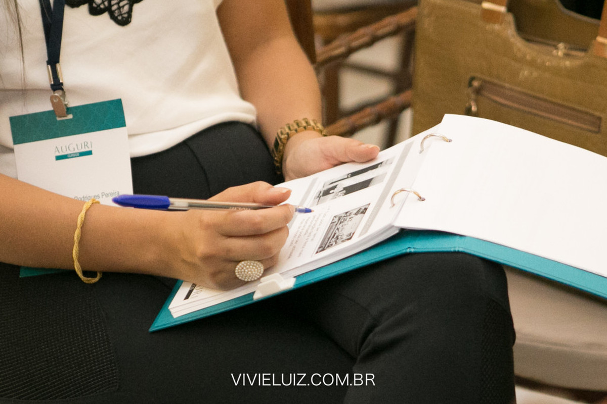 Curso de gestão e decoração Auguri