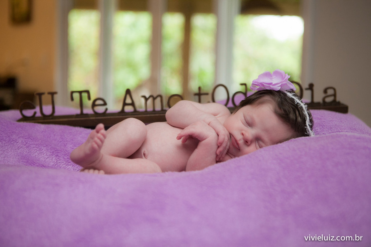 Fotografia de newborn- a pequena Nalu e sua linda familia