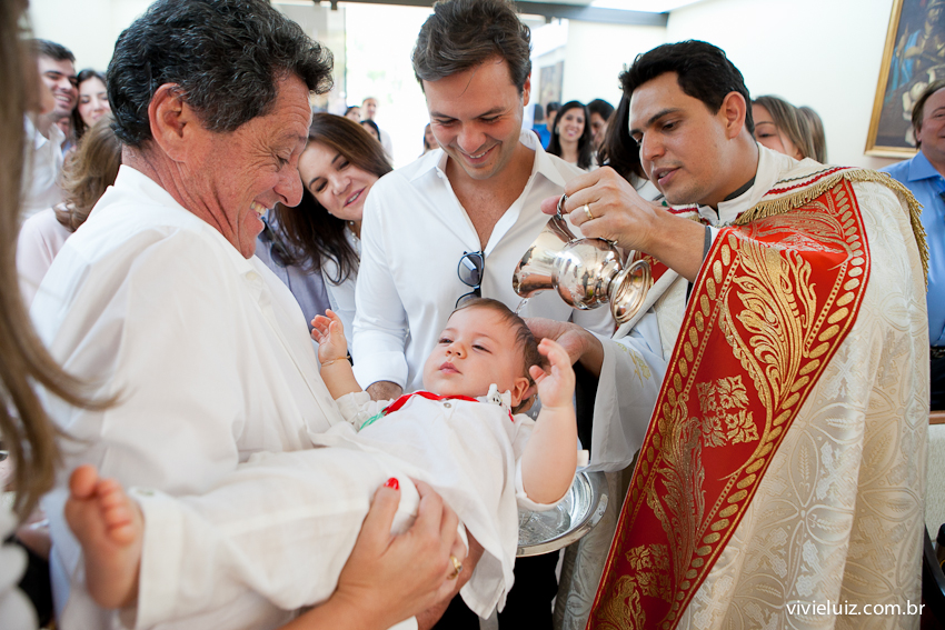fotografia de batizado por vivi e luiz fotos