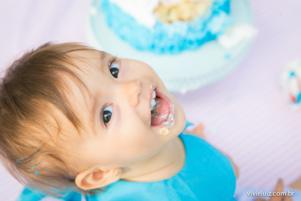 smah the cake com fotos de vivi e luiz fotografias em Brasília