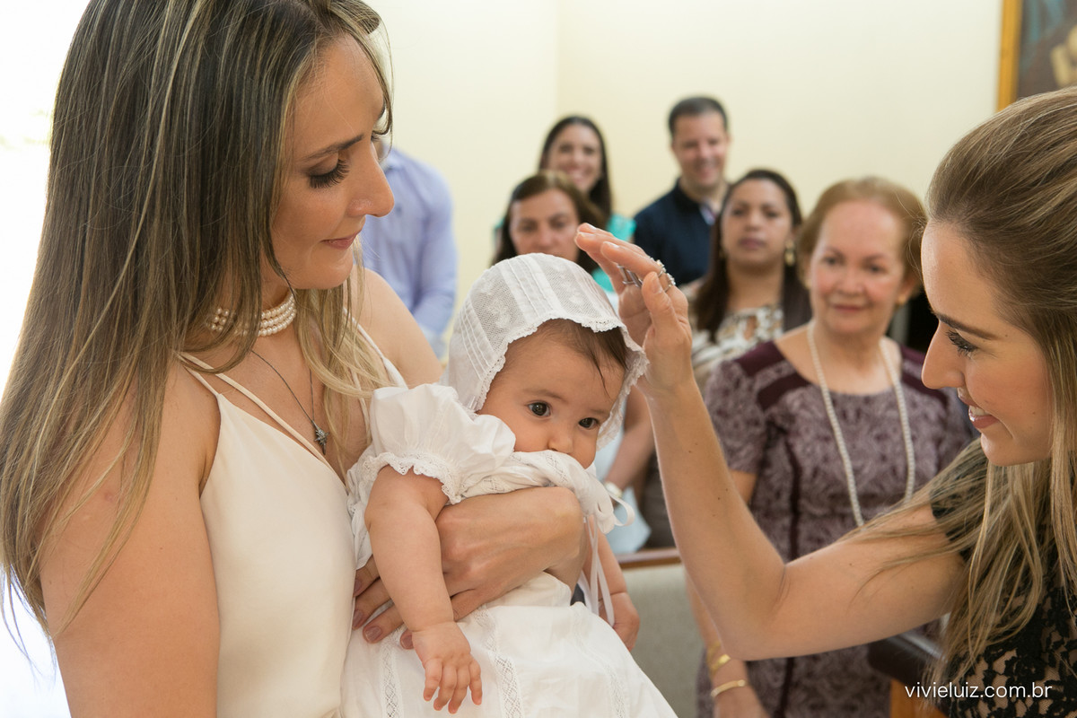 fotografo para batizado em brasilia e fotos de vivi e luiz