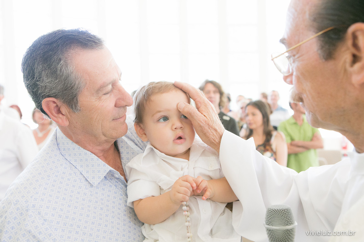 benção do padre fotografado por Vivi e Luiz Fotografias