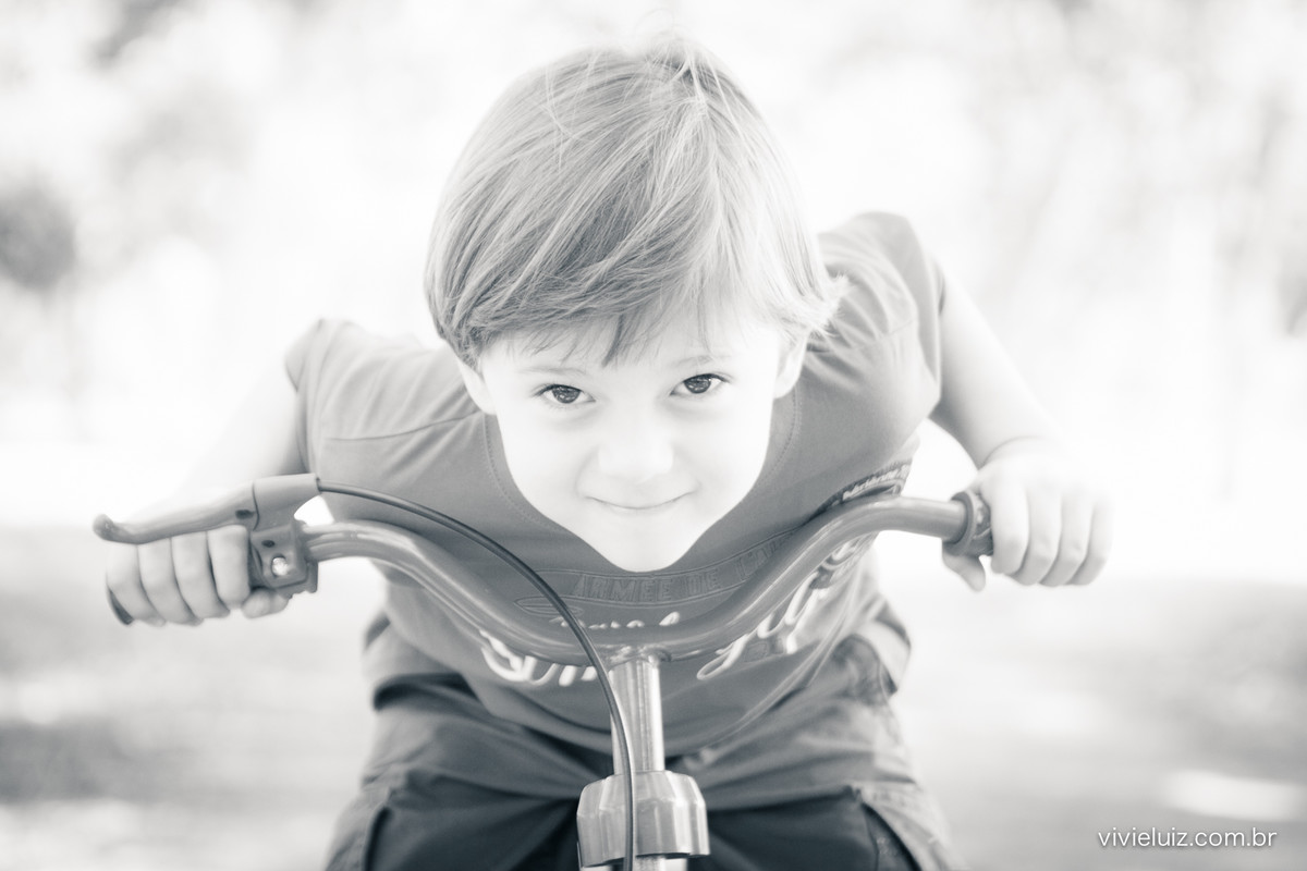 Eduardo na bicicleta