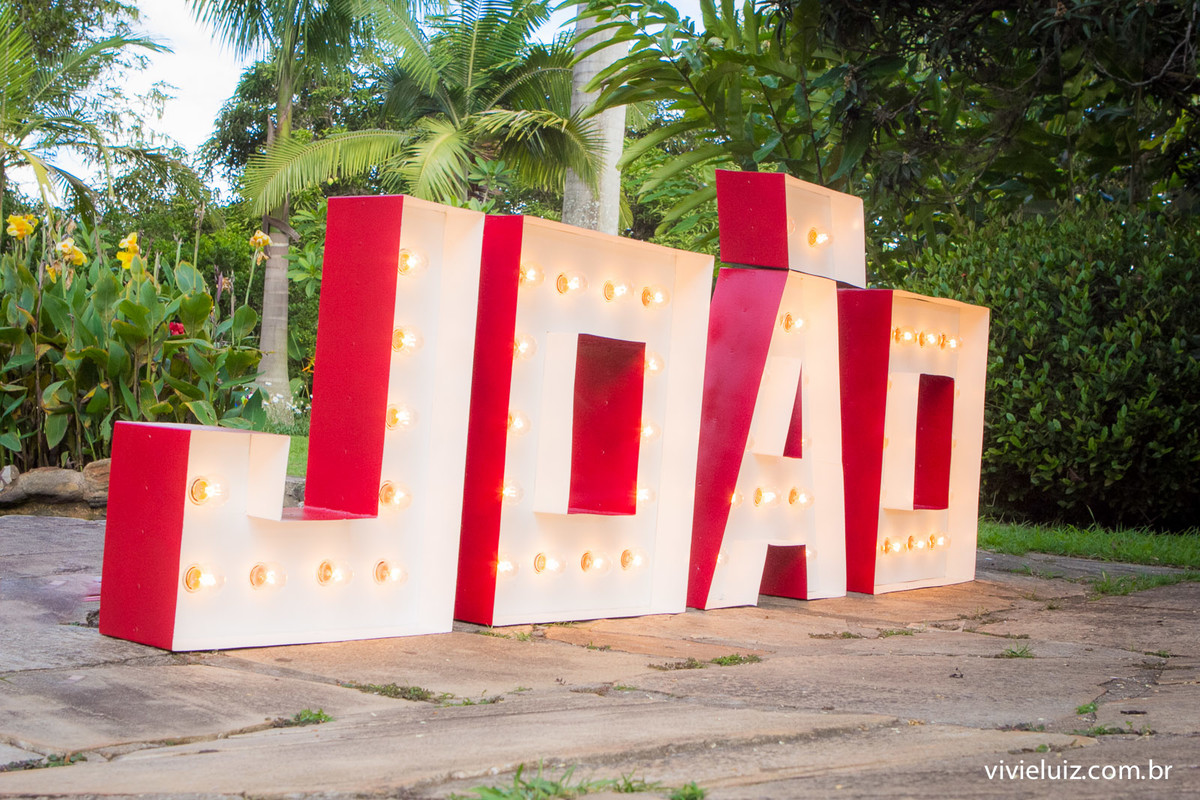 Decoracao do ensaio de 1 ano tema baloes por vivi e luiz fotografias