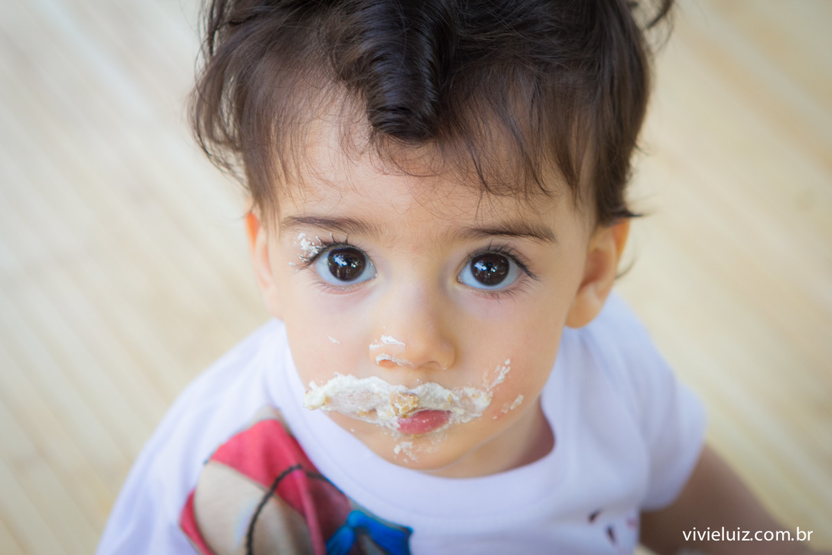 smah the cake com fotos de vivi e luiz fotografias em Brasília