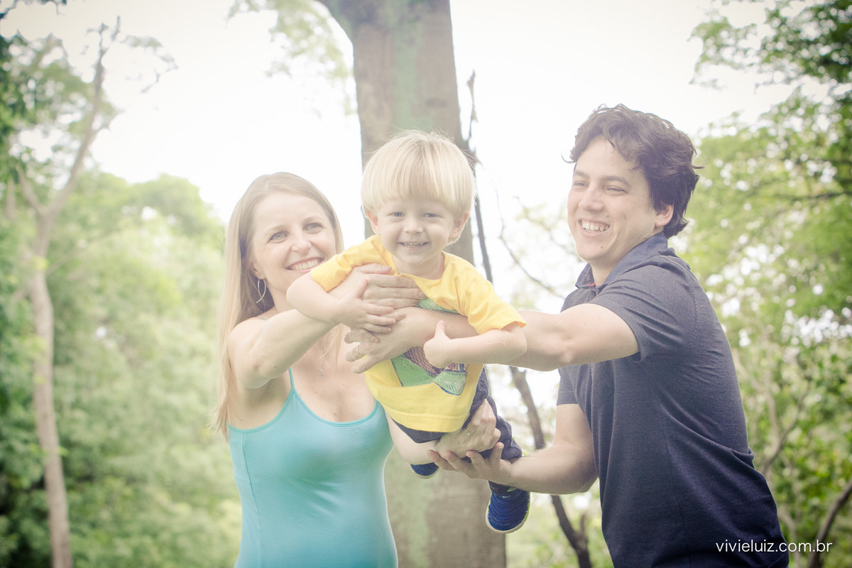 fotografia de familia e crianca por vivi e luiz fotografias em brasilia
