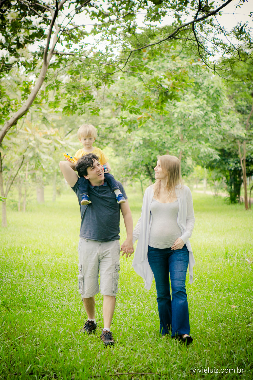 fotografia de familia e crianca por vivi e luiz fotografias em brasilia