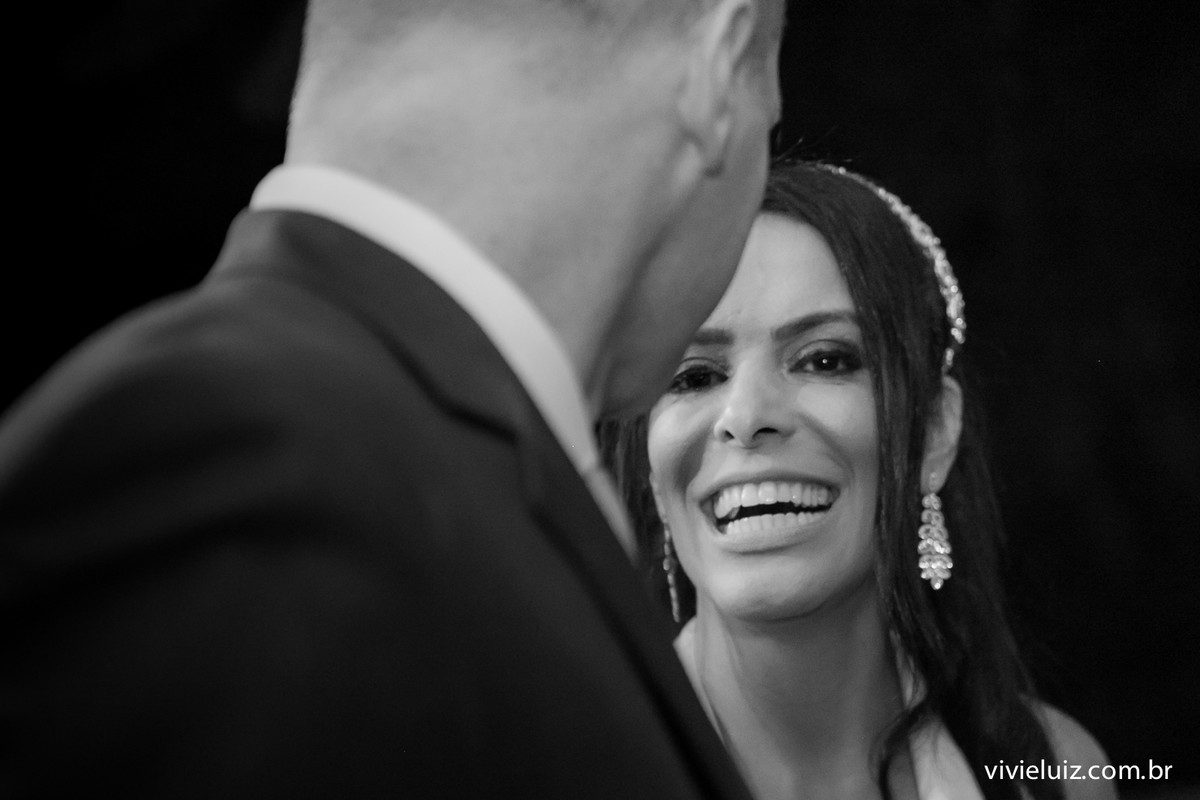 sorriso da noiva