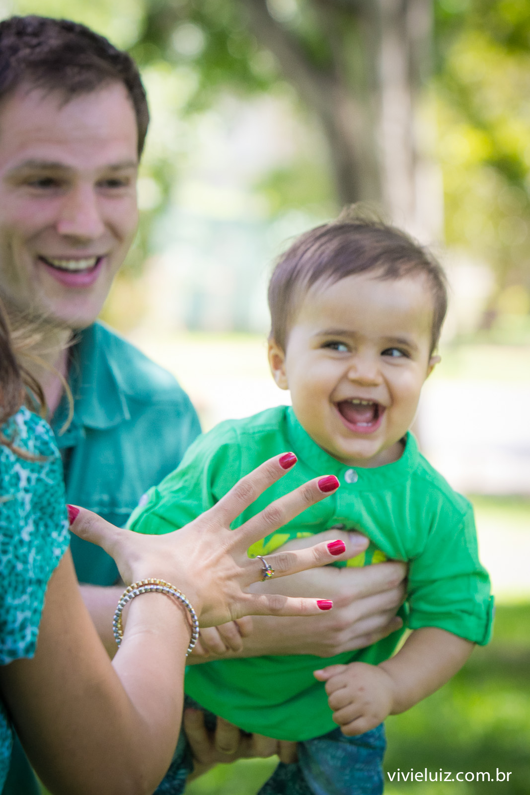 Ensaio fotografico de 1 ano e familia por vivi e luiz fotografias em brasilia tema safari