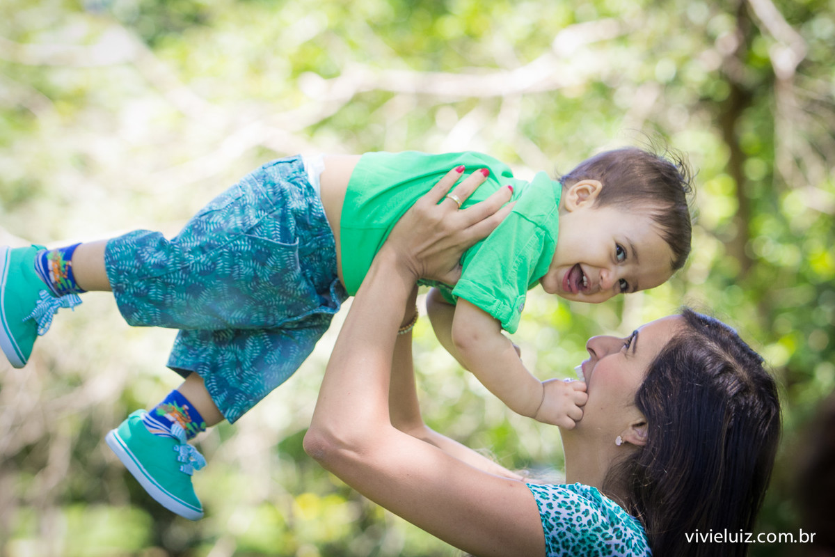 Ensaio fotografico de 1 ano e familia por vivi e luiz fotografias em brasilia tema safari