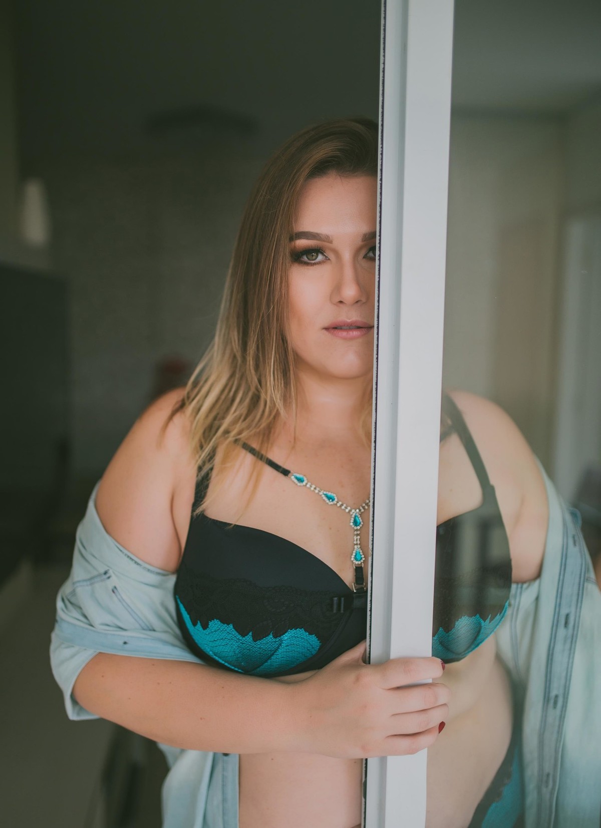 Moda vitoria capixaba fotos ensaio leticia froes moda feminina look dia beauty blog girls make loja intimo casa home luz natural vitória portrait retratos femininos plus size lingerie modelo