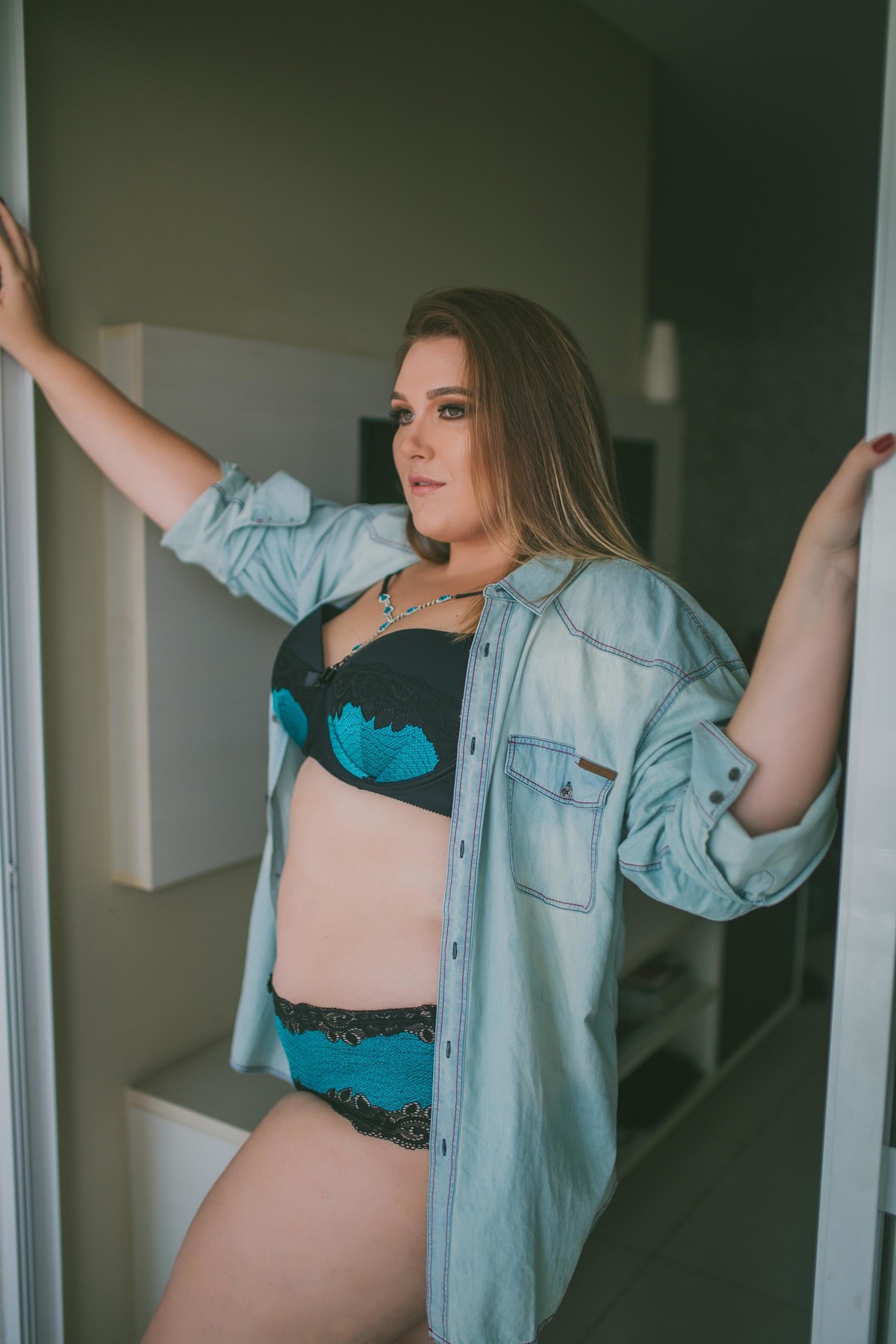 Moda vitoria capixaba fotos ensaio leticia froes moda feminina look dia beauty blog girls make loja intimo casa home luz natural vitória portrait retratos femininos plus size lingerie modelo
