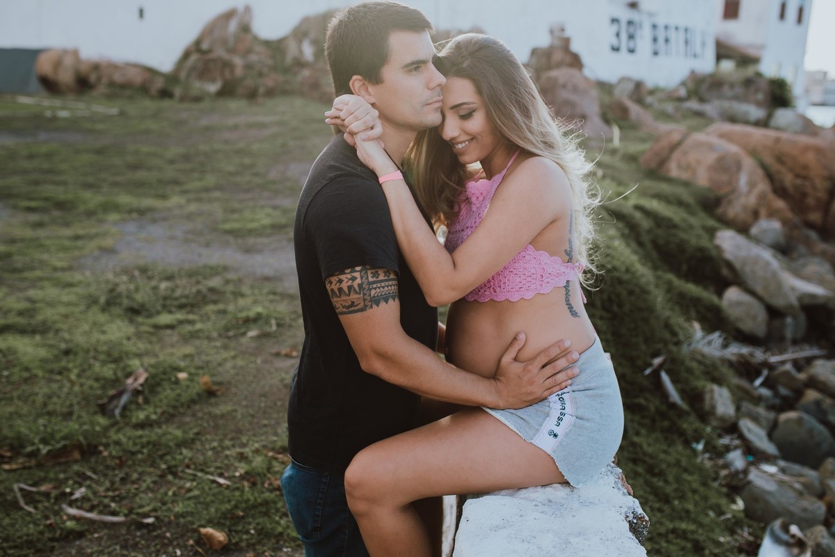 Gestante pregnant ensaio fotografico saudável book fotos vitória vila velha roupa leveza bebê segunda gestação neném fotografa 28 batalhao convento barriga praia