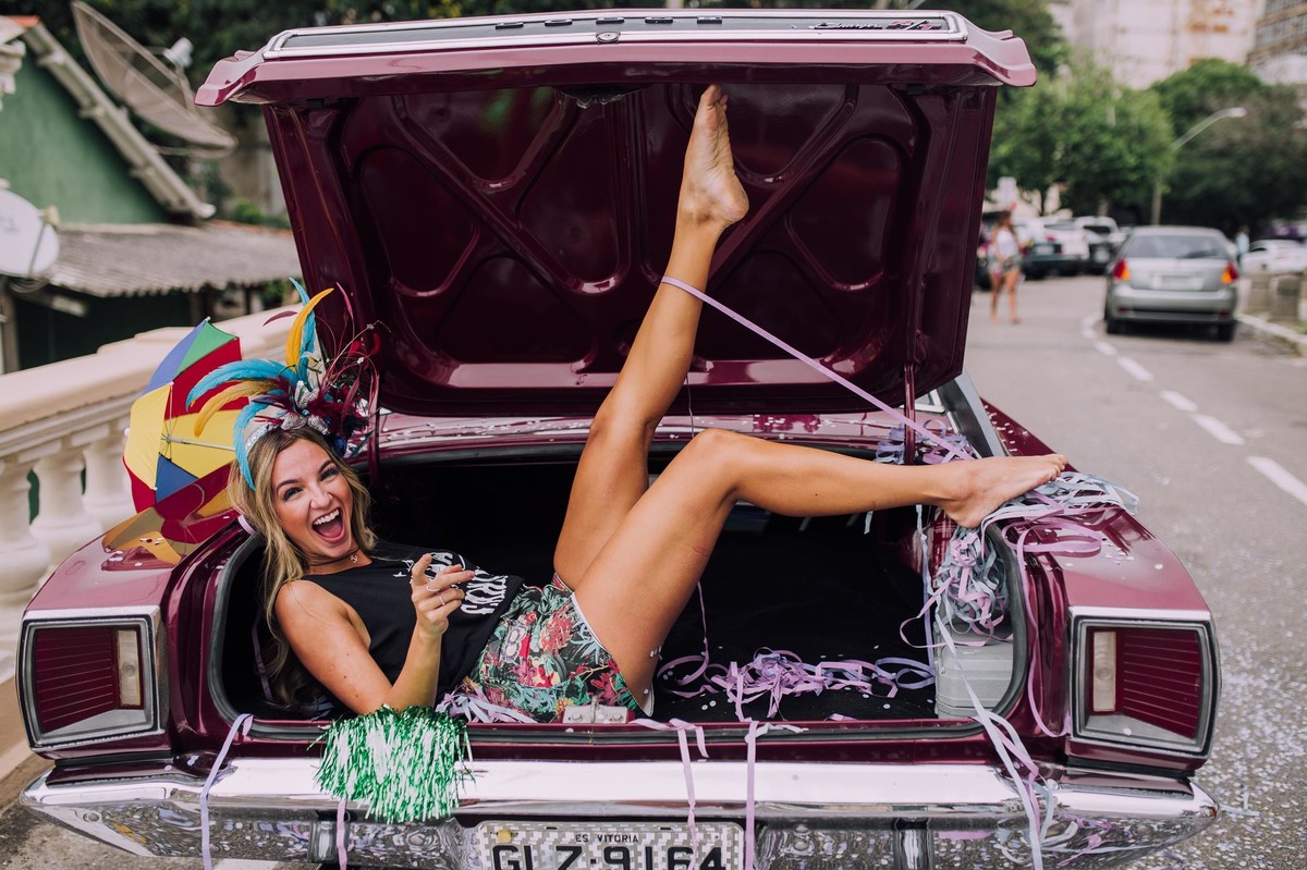 carnaval vitoria farm emporio life bloquinho look bloco de rua