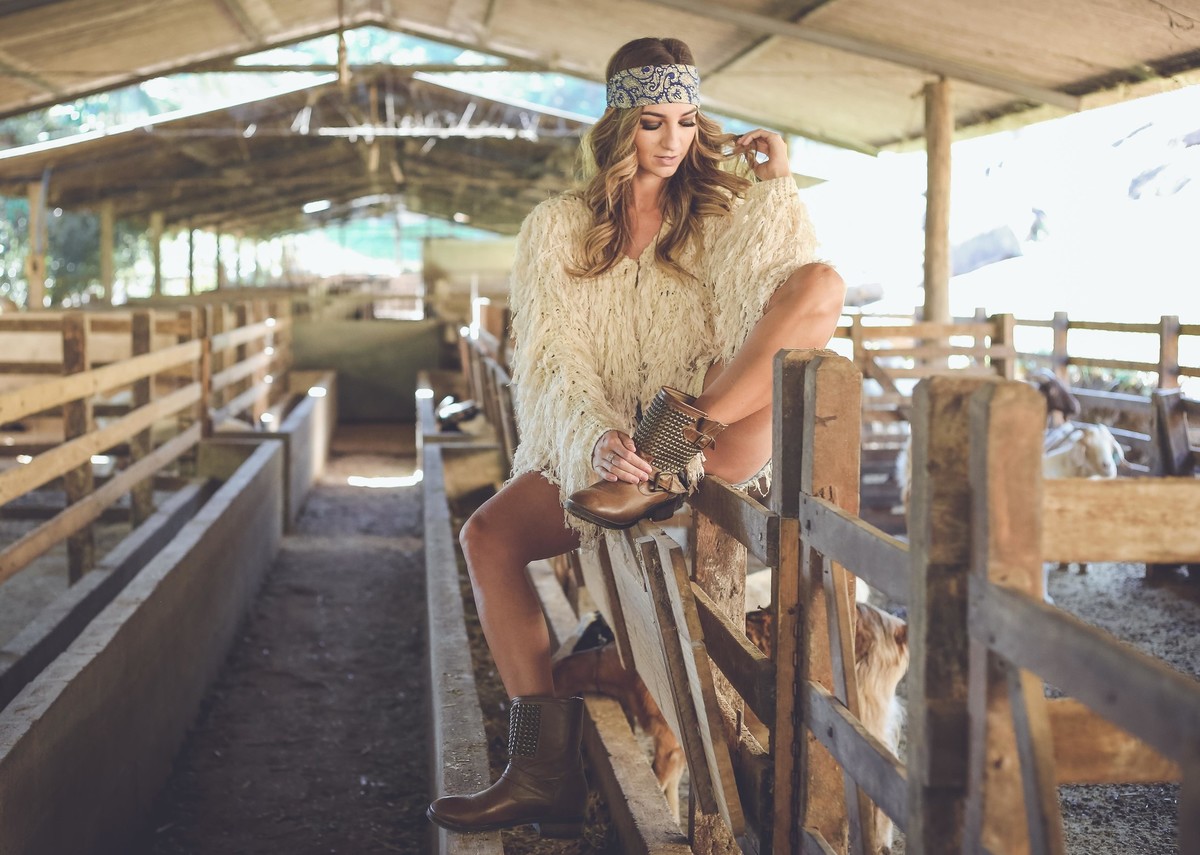 Editorial miss girassol vitoria country vale moxuara caricica fotos boho chic fotos loja