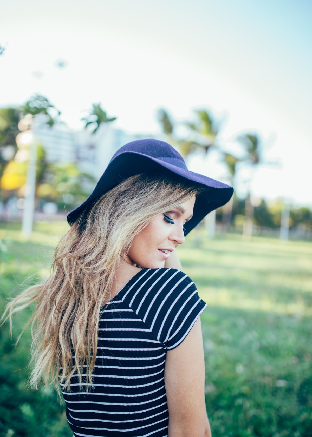 Moda vitoria editoral fashion capixaba fotos ensaio cute feminina look dia beauty girls make-up hair ensaio feminine book ilha frade canoa havaiana moda