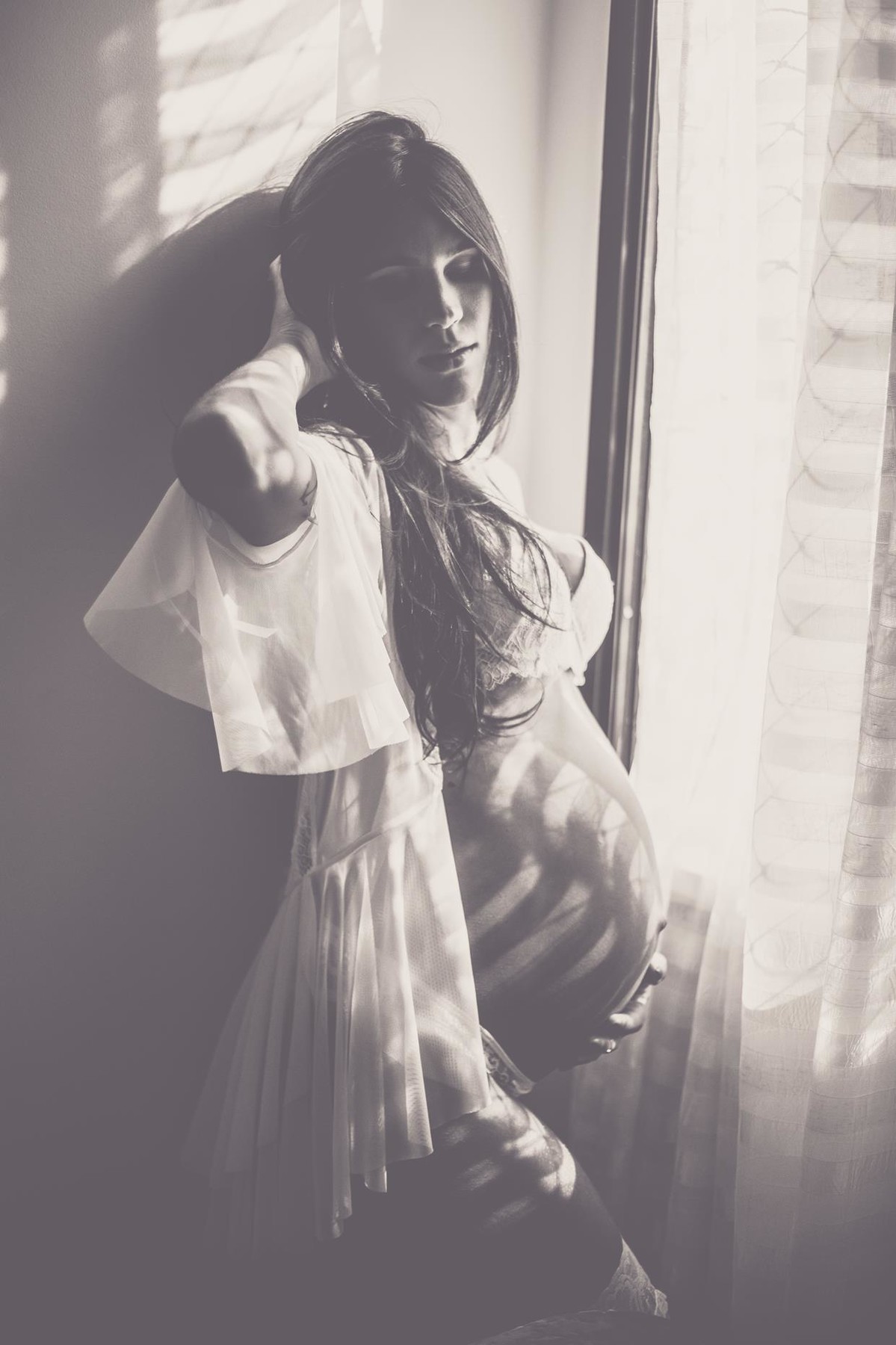 Gestante pregnant ensaio casa home saudável book fotos vitória vila velha lingerie roupa leveza bebê gestação neném Luana cecato