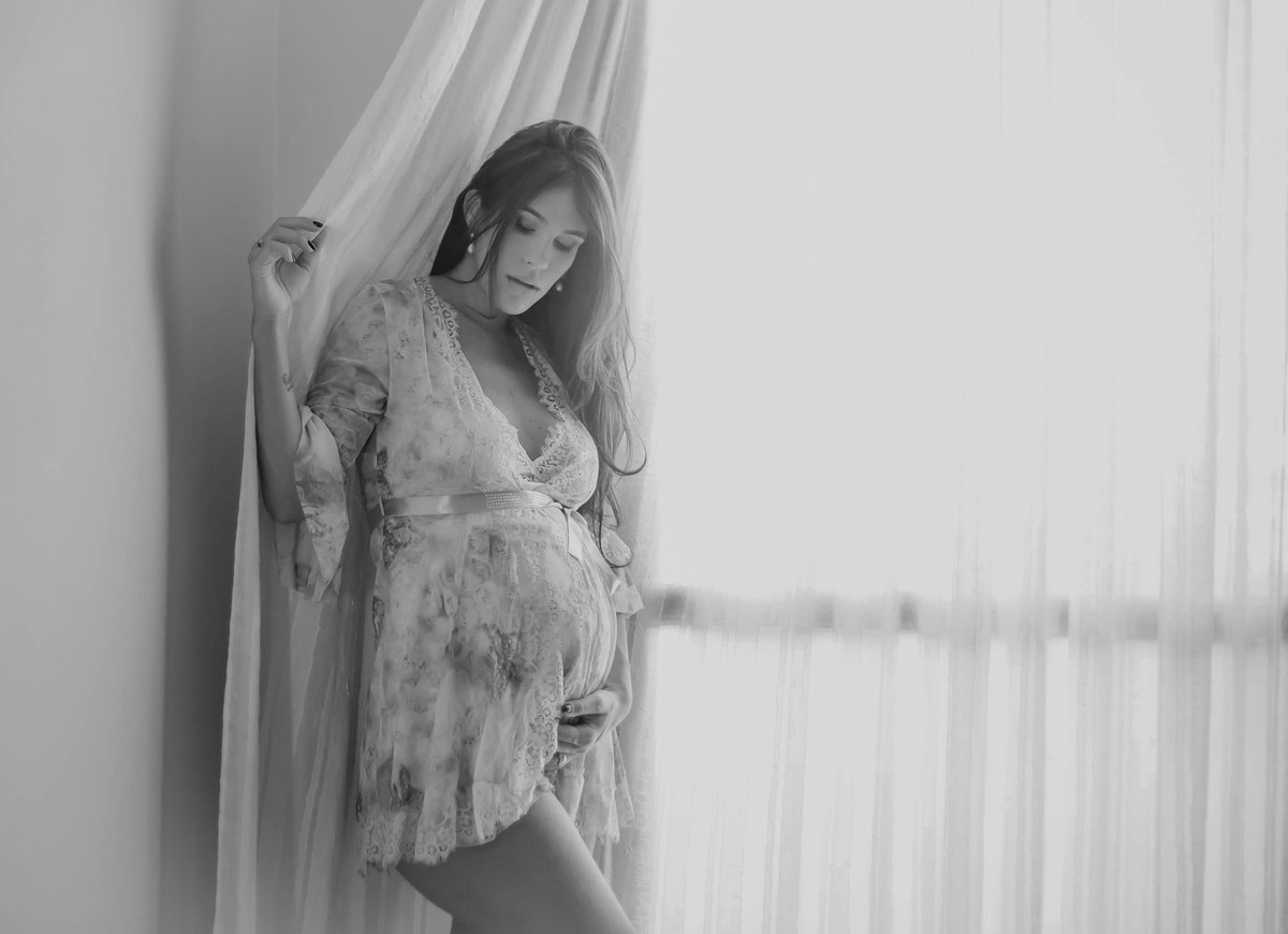 Gestante pregnant ensaio casa home saudável book fotos vitória vila velha lingerie roupa leveza bebê gestação neném Luana cecato