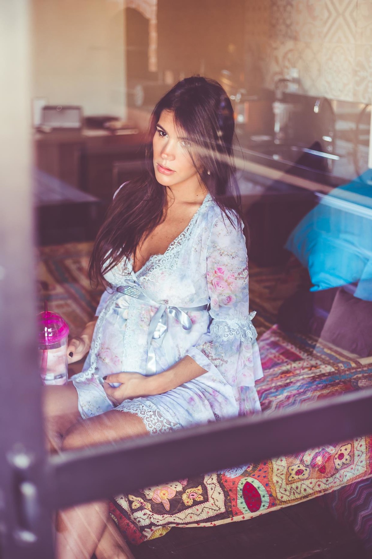 Gestante pregnant ensaio casa home saudável book fotos vitória vila velha lingerie roupa leveza bebê gestação neném Luana cecato