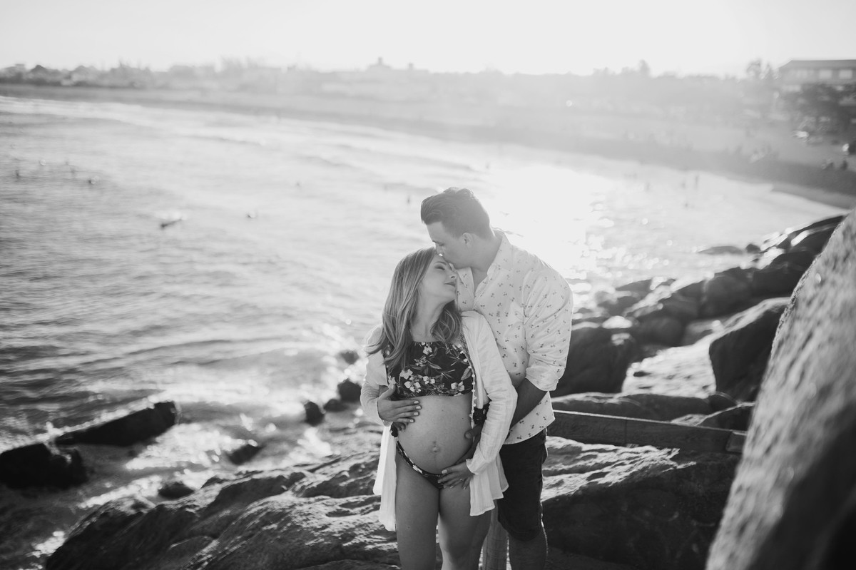 Gestante pregnant ensaio saudável book fotos vitória vila velha roupa leveza bebê gestação neném por sol Golden hour barra jucu neném amor casal Colatina por sol