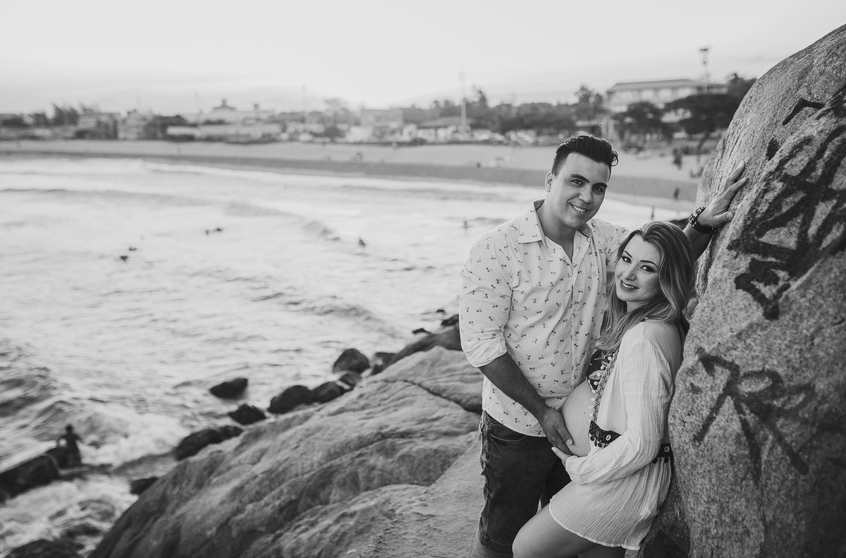 Gestante pregnant ensaio saudável book fotos vitória vila velha roupa leveza bebê gestação neném por sol Golden hour barra jucu neném amor casal Colatina por sol