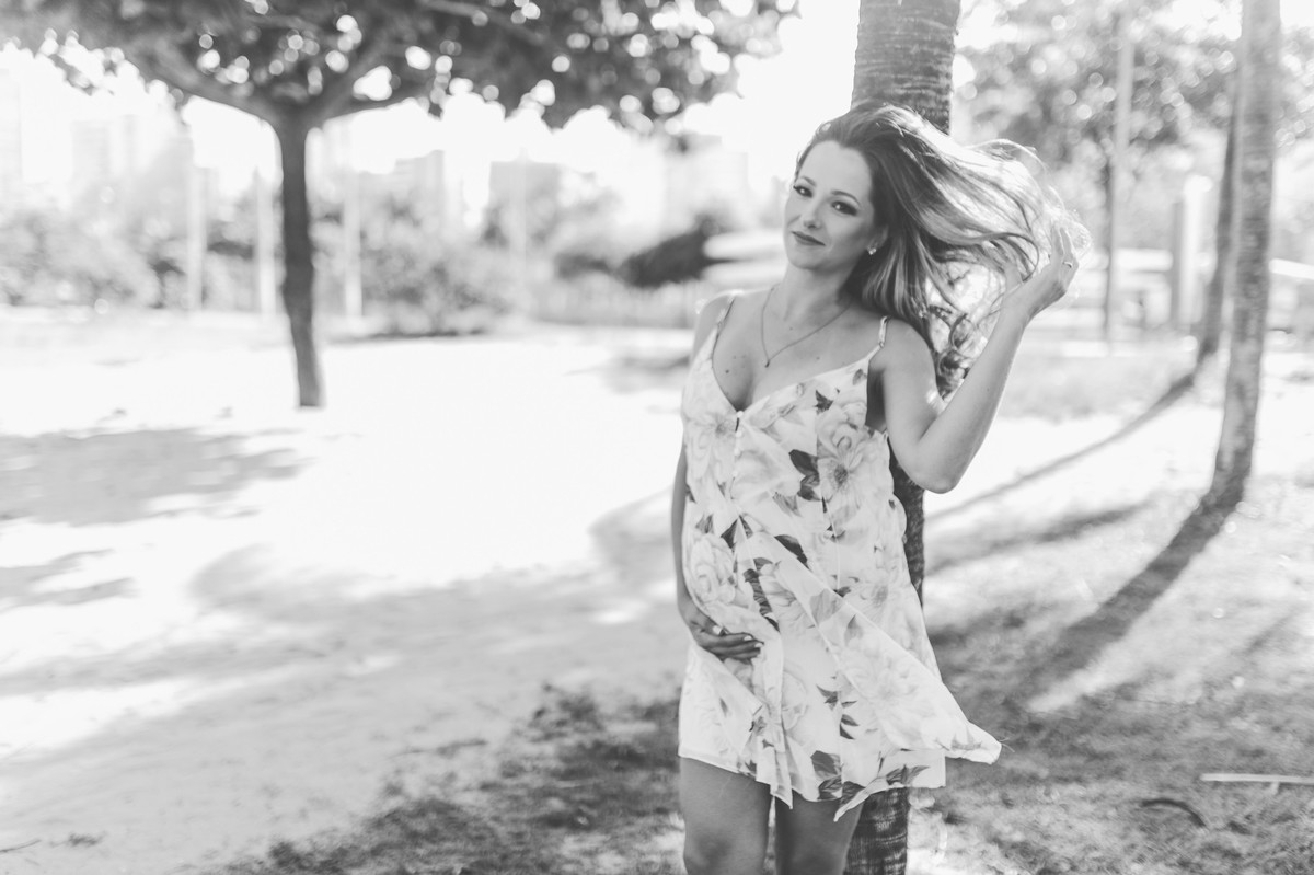 Gestante pregnant ensaio casa home saudável book fotos vitória vila velha roupa leveza bebê gestação neném por sol Golden hour ilha frade neném amor casal guarderia