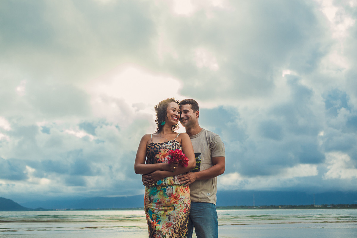 ensaio de casal na praia