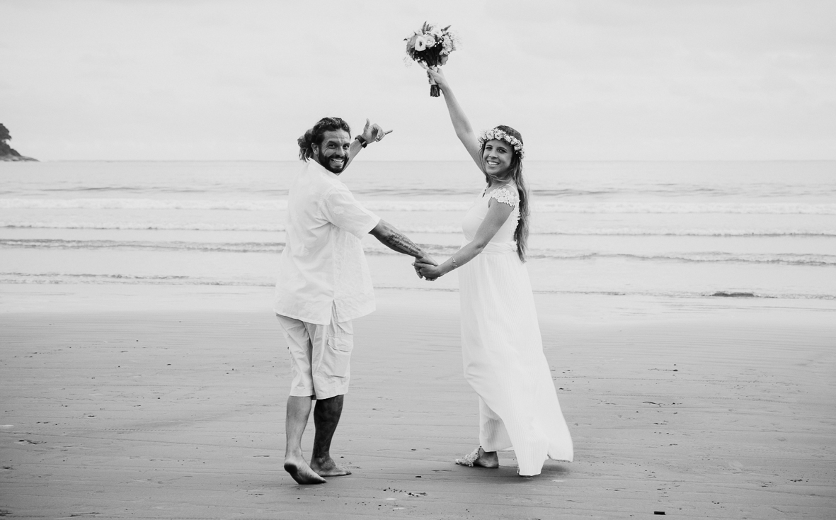 fotos na praia de casamento