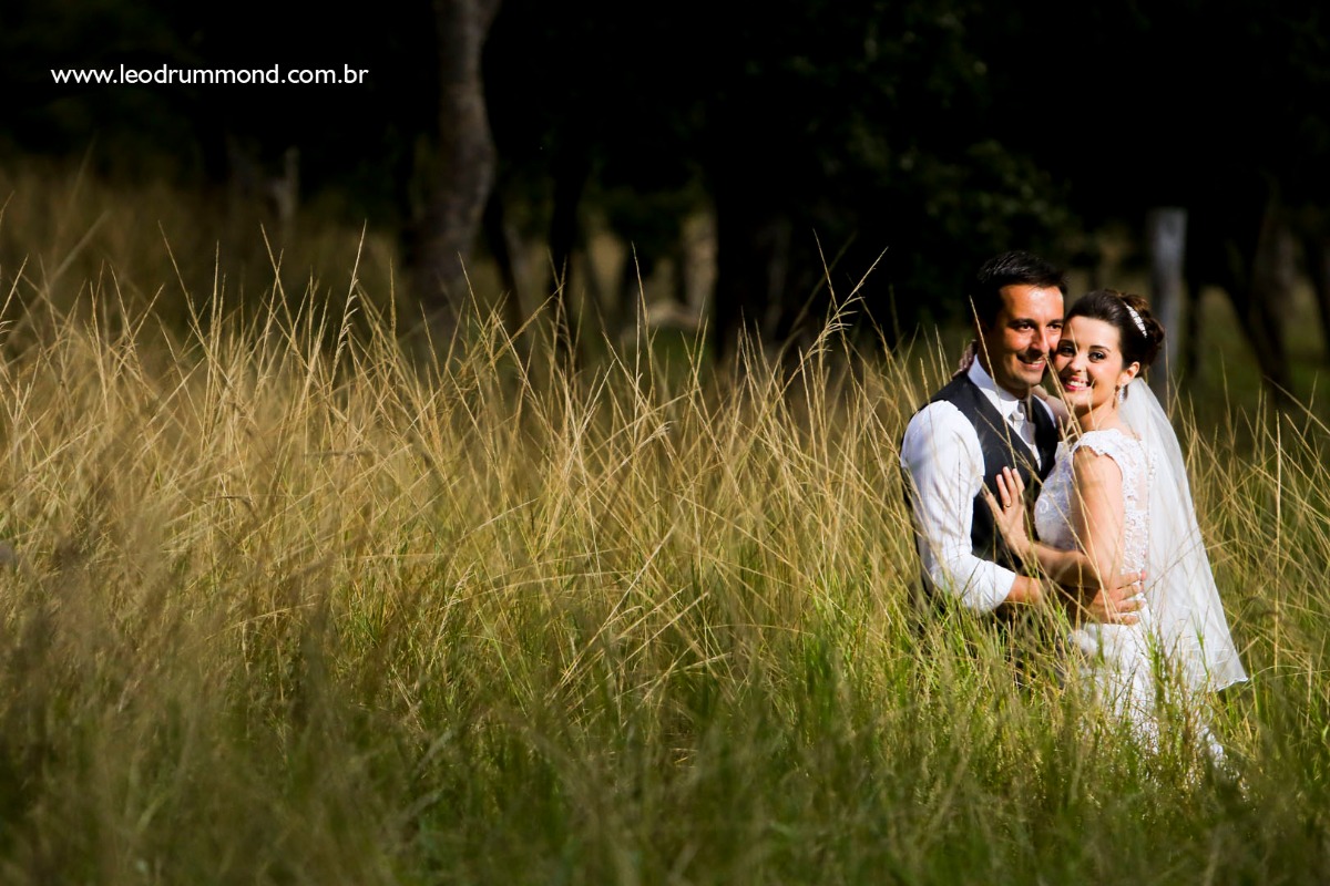 noivo, marquinho, making, caetanopolis, igreja matriz, casamento em, fotografo de casamento, dia especial, ceu azul, Carol e marquinho, desespetados, familia Dalle, guilhermne dalle, casa da familia, fazenda, por do sol, romance, paraopeba