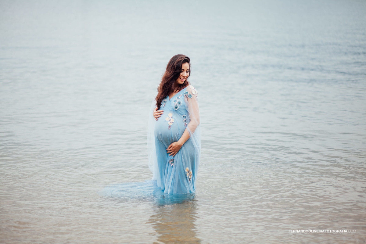 Sessão gestante da Camila em Ilhabela. A espera da bebê Lizzie. Gestação_mãe_grávida_gestante_ensaio_praia_cachoeira_sessão_fotos_fotografia_fernando_oliveira_fotografo