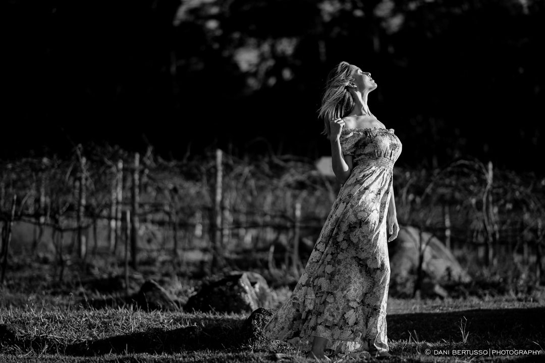 Ensaio fotográfico Feminino – Fotografia de 15 Anos - Fotografia de Casamento - Sessão de fotos - Editorial de Moda - Fotógrafa de Casamentos e Família em SP - Dani Bertusso - São Roque