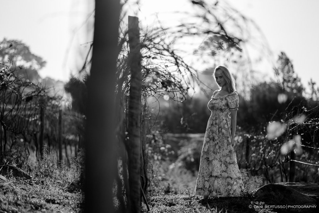 Ensaio fotográfico Feminino – Fotografia de 15 Anos - Fotografia de Casamento - Sessão de fotos - Editorial de Moda - Fotógrafa de Casamentos e Família em SP - Dani Bertusso - São Roque