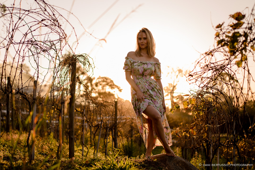 Ensaio fotográfico Feminino – Fotografia de 15 Anos - Fotografia de Casamento - Sessão de fotos - Editorial de Moda - Fotógrafa de Casamentos e Família em SP - Dani Bertusso - São Roque