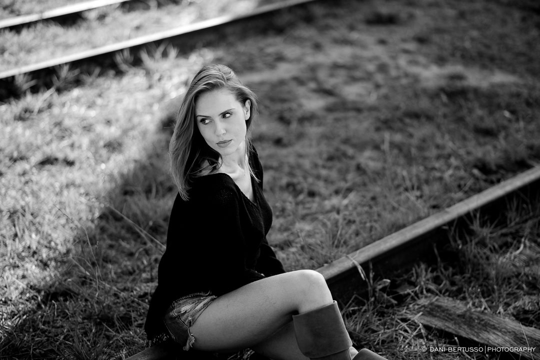 Ensaio fotográfico Feminino – Fotografia de 15 Anos - Fotografia de Casamento - Sessão de fotos - Editorial de Moda - Fotógrafa de Casamentos e Família em SP - Dani Bertusso - São Roque