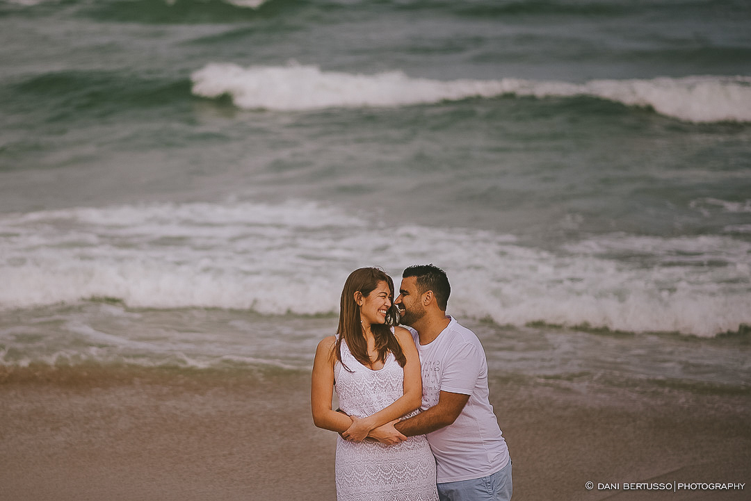 Ensaio fotográfico em Santos - Fotos na Bolsa do Café - Pre wedding - Destination wedding - Fotografia de Casamento - Sessão de fotos na Praia - Fotógrafa de Casamentos em SP - Dani Bertusso