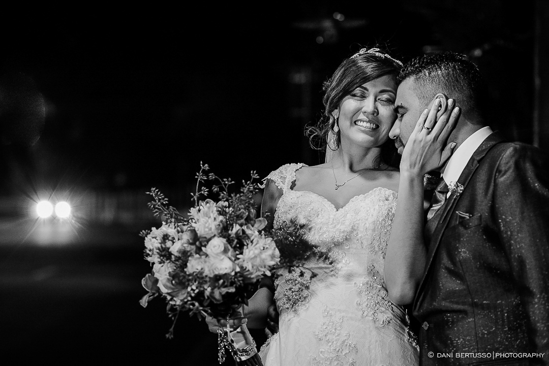 Casamento - Wedding - Destination wedding - Fotografia de Casamento - Fotógrafa de Casamentos em SP - Dani Bertusso - Igreja Bom Pastor - Espaço Armazem 465 Alphaville