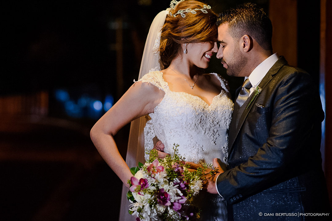Casamento - Wedding - Destination wedding - Fotografia de Casamento - Fotógrafa de Casamentos em SP - Dani Bertusso - Igreja Bom Pastor - Espaço Armazem 465 Alphaville