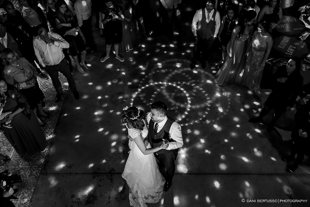 Casamento - Wedding - Destination wedding - Fotografia de Casamento - Fotógrafa de Casamentos em SP - Dani Bertusso - Igreja Bom Pastor - Espaço Armazem 465 Alphaville