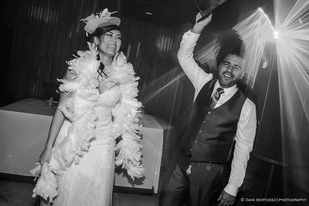 Casamento - Wedding - Destination wedding - Fotografia de Casamento - Fotógrafa de Casamentos em SP - Dani Bertusso - Igreja Bom Pastor - Espaço Armazem 465 Alphaville