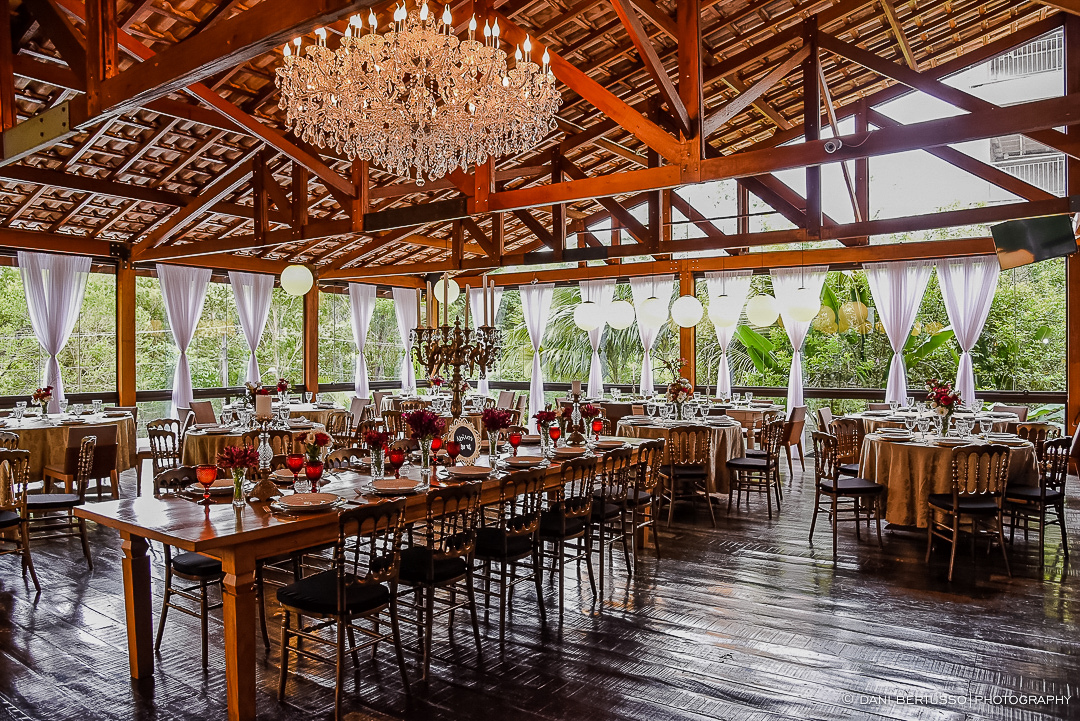 Decoração de Casamento - Wedding - Destination wedding - Fotografia de Casamento - Fotógrafa de Casamentos em SP - Dani Bertusso - Igreja Bom Pastor - Espaço Armazem 465 Alphaville