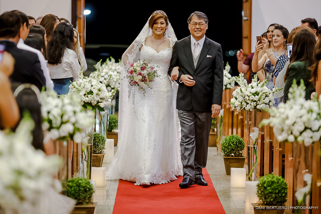 Casamento - Wedding - Destination wedding - Fotografia de Casamento - Fotógrafa de Casamentos em SP - Dani Bertusso - Igreja Bom Pastor - Espaço Armazem 465 Alphaville