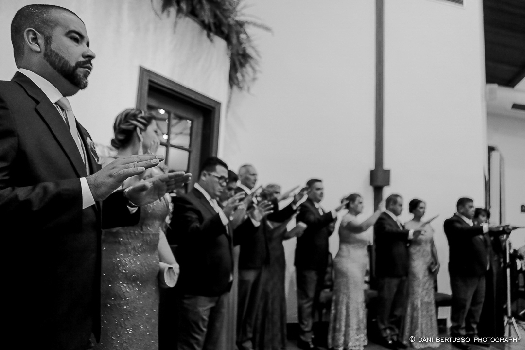 Casamento - Wedding - Destination wedding - Fotografia de Casamento - Fotógrafa de Casamentos em SP - Dani Bertusso - Igreja Bom Pastor - Espaço Armazem 465 Alphaville